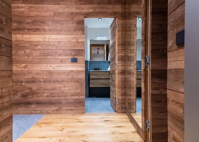 Hellochalet - Front Row With Balcony Overlooking The Cretaz Slopes *