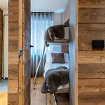 Hellochalet - Front Row With Balcony Overlooking The Cretaz Slopes Брей-Червиния
