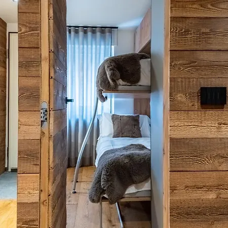 Hellochalet - Front Row With Balcony Overlooking The Cretaz Slopes Breuil-Cervinia