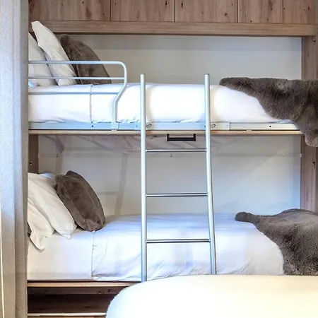 Hellochalet - Front Row With Balcony Overlooking The Cretaz Slopes