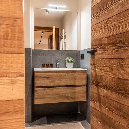 Hellochalet - Front Row With Balcony Overlooking The Cretaz Slopes * Breuil-Cervinia